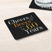 60e verjaardag Bieren en Proost Zwart Goud Party Kartonnen Onderzetters (Schuin)