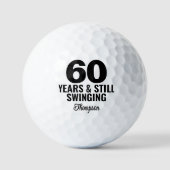 60e verjaardag favorieten nog steeds swingend met  golfballen (Voorkant)
