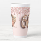 60e verjaardag foto roos goud glitter roze ballon latte mok (Voorkant)