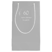 60e verjaardag gepersonaliseerd grijs klein cadeauzakje (Voorkant)