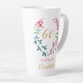 60e verjaardag Gepersonaliseerde Girly Floral Femi Latte Mok (Rechterhoek)