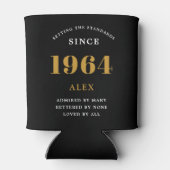 60e Verjaardag Naam 1964 Zwart Goud Elegant Chic Blikjeskoeler (Achterkant)
