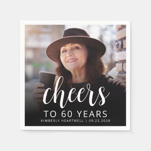 60e verjaardag Party Foto Wit Script Cheers Servet (Voorkant)