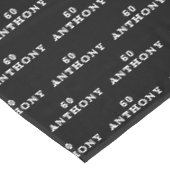 60e verjaardag Party Naam Zwart Modern Patroon Tafelkleed (Gekanteld)