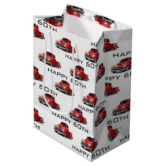 60e verjaardag Retro Red Truck Medium Gift Bag Medium Cadeauzakje (Voorkant Gekanteld)