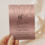 60e verjaardag Roos Gold Glitter Uitnodiging<br><div class="desc">Elegant,  chic en budgetvriendelijk,  60ste verjaardagsfeest met "60 & Fabulous",  in stijlvol schrift geschreven tegen een gouden achtergrond van het roos,  met een gouden faux van bovenaf van het roos. Je kunt je personaliseren met haar naam en partijgegevens.</div>