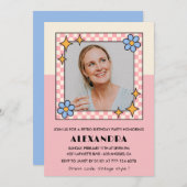 60e verjaardag uitnodiging Retro Groovy Pink Flowe (Voorkant / Achterkant)