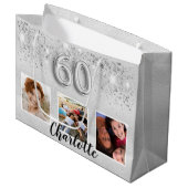 60e verjaardag zilveren glitter foto naam groot cadeauzakje (Voorkant Gekanteld)