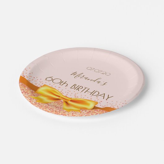 60e verjaardag: zwarte roos gouden boog naam papieren bordje (Gekanteld)