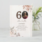 60e verjaardagsfeest en bloemen bloemenuitnodiging kaart (Staand voorkant)