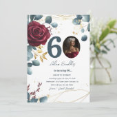 60e verjaardagsfeest en rode rozen en blauw kaart (Staand voorkant)