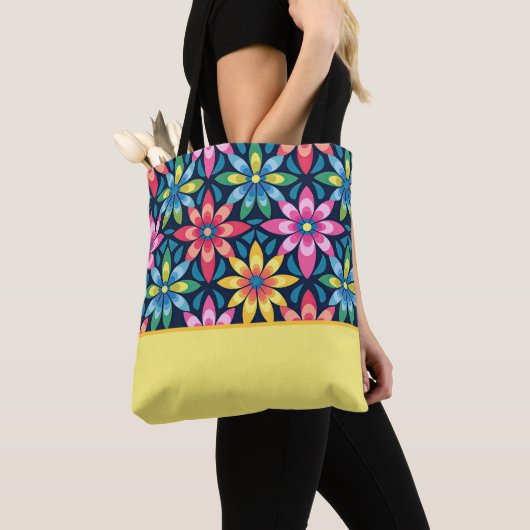  60s Vibe Mod Daisies, Kleurenblok Tote Bag (Dichtbij)