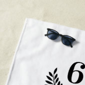 60ste bruiloft witte zwarte baard strandlaken (In situ)