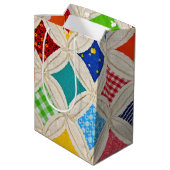 60th Birthday Cathedral Window Quilt Medium Cadeauzakje (Achterkant Gekanteld)
