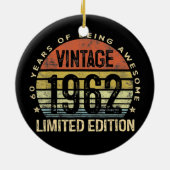 60th Birthday Gifts 1962 Limited Edition Keramisch Ornament (Achterkant)
