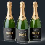60th Birthday Name 1962 Black Gold Elegant Chic Sparkling Wijnetiket<br><div class="desc">Een gepersonaliseerd elegant mousserend wijnetiket dat gemakkelijk is aan te passen voor die speciale gelegenheid.</div>