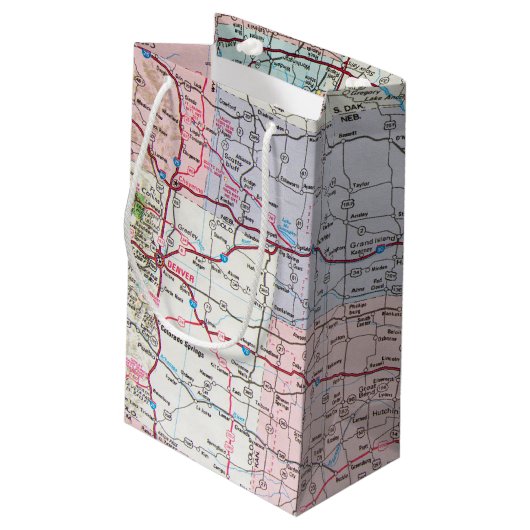 60th Birthday Red Retro Truck op Map Klein Cadeauzakje (Achterkant Gekanteld)