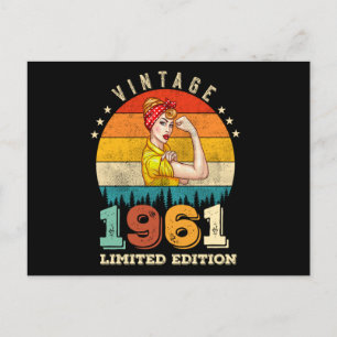 61-jarige vrouw verjaardag 1961 Retro 61ste verjaa Briefkaart