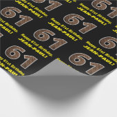 61e verjaardag: Naam & Faux Wood Grain Patroon "61 Cadeaupapier (Hoek)