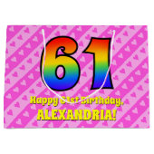 61e verjaardag: Roze strips & harten, regenboognr. Groot Cadeauzakje (Voorkant)