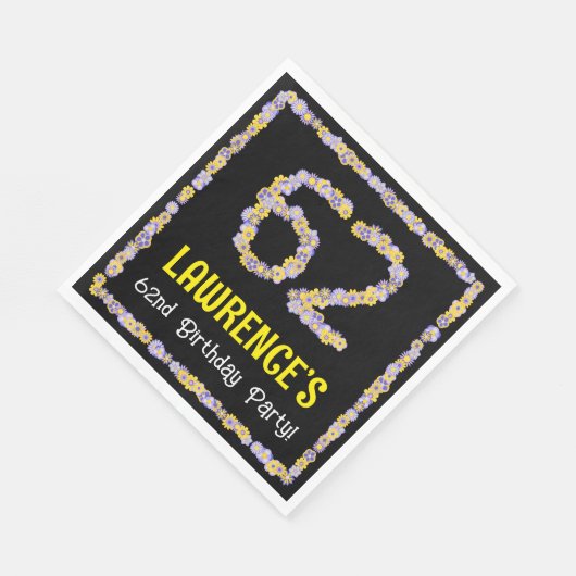 62e verjaardag: Floral Flowers Number, Custom Name Servet (Hoek)