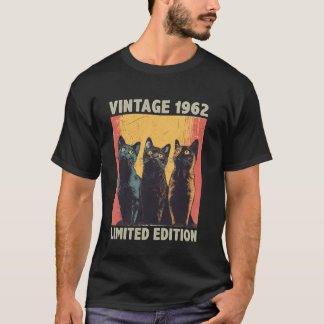 63 Jaar Oude Gift Retro Vintage 1962 Cat Lover 63r T-shirt