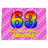 63e verjaardag: roze strips & harten, regenboognr. groot cadeauzakje (Voorkant)