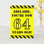 64e verjaardag: Leuke stencil stijl tekst, aangepa Kaart (Gele Bloem)