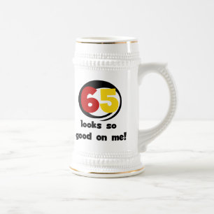 65 Ziet er zo goed uit voor mij T-shirts en cadeau Bierpul