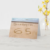 65e verjaardag in Zand Seashore Kaart (Gele Bloem)