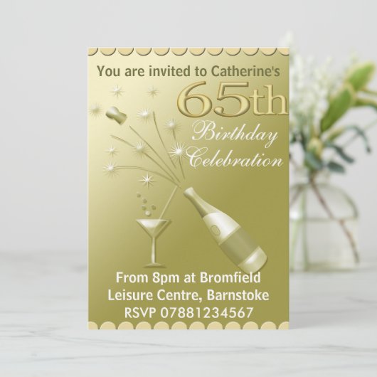 65e verjaardag van uitnodigingen van de partij - G (Staand voorkant)