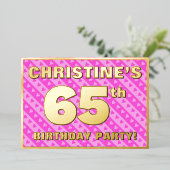 65e verjaardag - vuurroze harten en strips folie uitnodiging (Staand Voorkant)