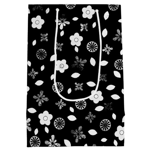 65e verjaardag Zipper op de bloemen Medium Cadeauzakje (Achterkant)