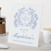 65e Verjaardagsfeest Blauwe Bloemkam Welkom Reclamebord Met Voetstuk (Insitu)