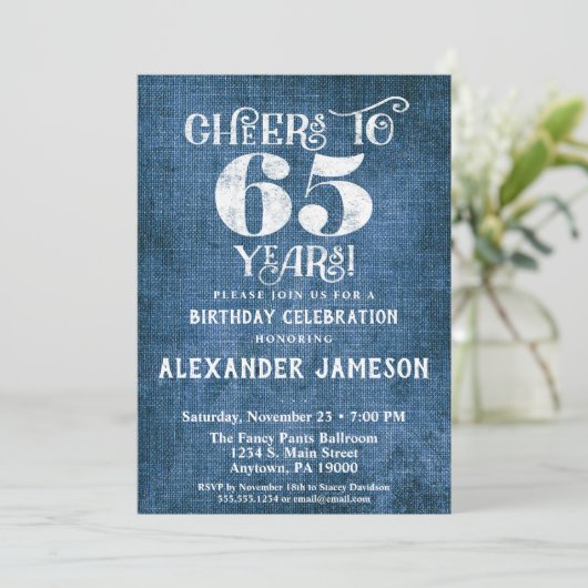 65th Birthday Invitation Blue Linen Rustic Cheers Kaart (Staand voorkant)