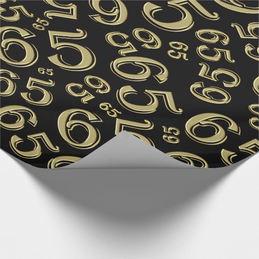 65th Birthday Number Pattern 65 Black and Gold Cadeaupapier (Hoek)