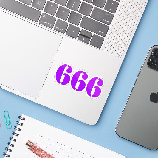 666 (paarse) sticker (Laptop met iPhone)