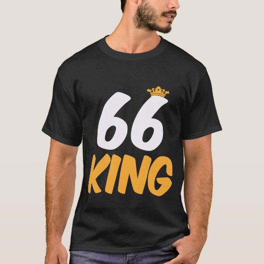 66. Birthday Cadeau 66 jaar oude Funny Gift T-shirt (Voorkant)