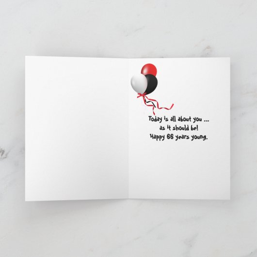 66ste Verjaardag in de schijnwerper op stadium Kaart (Binnen)