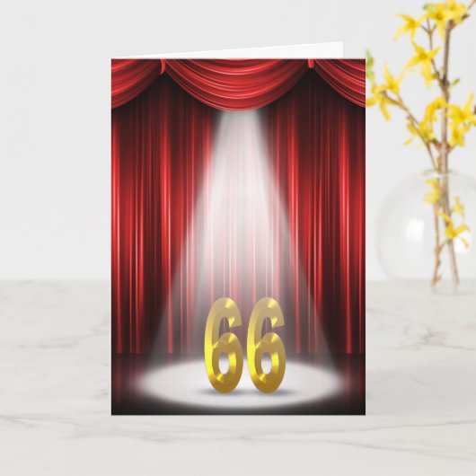 66ste Verjaardag in de schijnwerper op stadium Kaart (Gele Bloem)