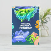67 Boy Neon Blue Green Slime Birthday Invitation Kaart (Staand voorkant)