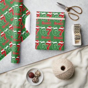 67 Bruh Grappige Kerst Rood en Groen Kerstmannenho Cadeaupapier