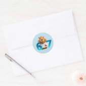 67 Capy – Zachte Capybara Ronde Sticker Lichtblauw (Envelop)