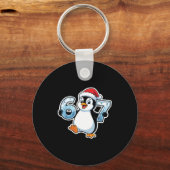 67 Christmas Penguin Santa Hat Birthday Holiday  Sleutelhanger (Voorkant)