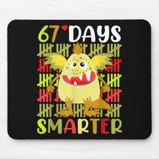 67 Days Smarter Little Monster 67th Day School Gir Muismat (Voorkant)