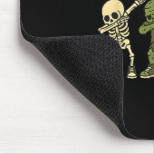 67 Halloween Bruh Grappige Brainrot Meme Zes Zeven Muismat (Hoek)