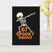 67 Halloween Meme 6 7 Nummers Zes Zeven Grappige K Kaart (Gele Bloem)