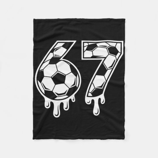 67 IJsdruppel Voetbal Gen Alpha Six Seven Meme Fleece Deken (Voorkant)