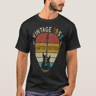 67 jaar oude Vintage 1955 Guitar 67th Birthday T-shirt