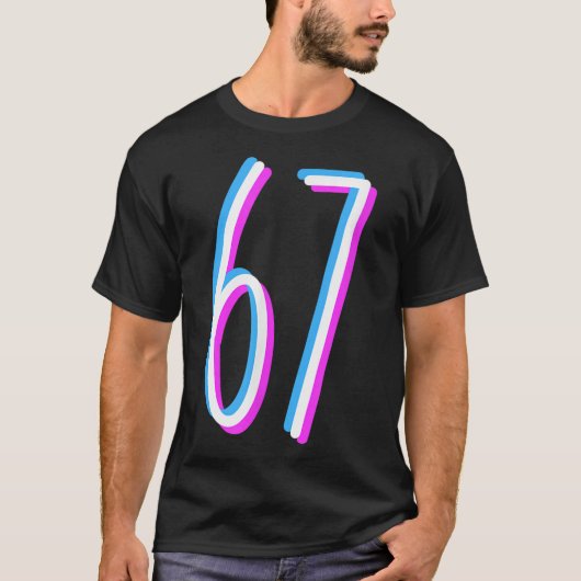 67 Meme 6 7 Zes Zeven Nummer Kostuum  T-shirt (Voorkant)